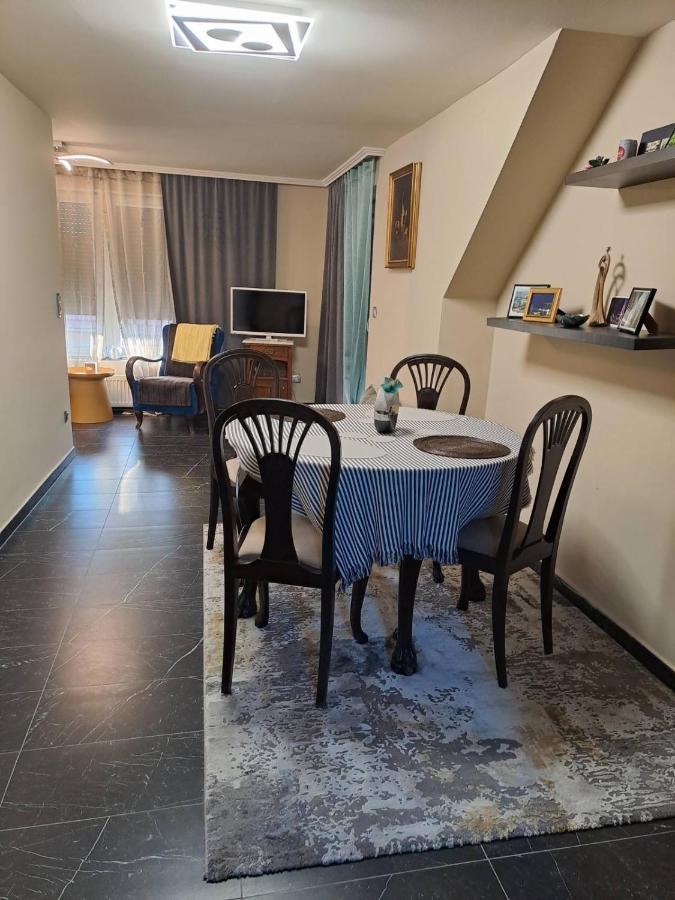 Annarosa Apartman Balatonszarszo Esterno foto